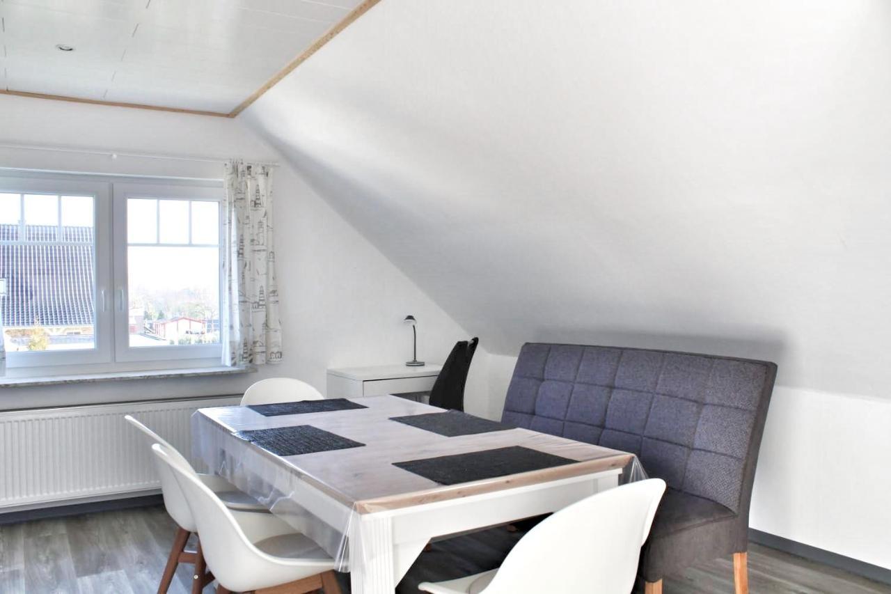 Nordsee Anker Unsere Moderne 87 Qm Ferienwohnung Mit Zwei Schlafzimmer In Norden Ortsteil Ostermarsch ภายนอก รูปภาพ